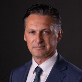 Verist website headshots 500x500 Ionel Rizea
